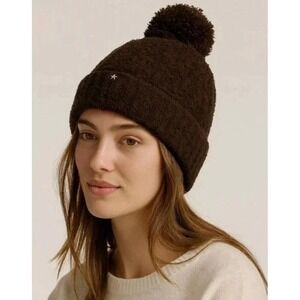 NWT Barefoot Dreams Soft CozyChic‎ Cable Knit Pom Pom Beanie Dark Brown One Size